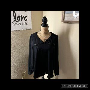 Maurices Black shirt UC Size 1
